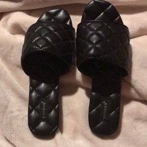 These are soooo cute but I should have bought a size 8